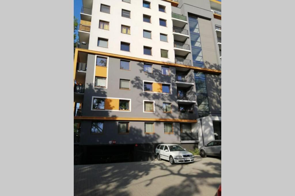 Sun House Apartment + Free Parking Wrocław Zewnętrze zdjęcie